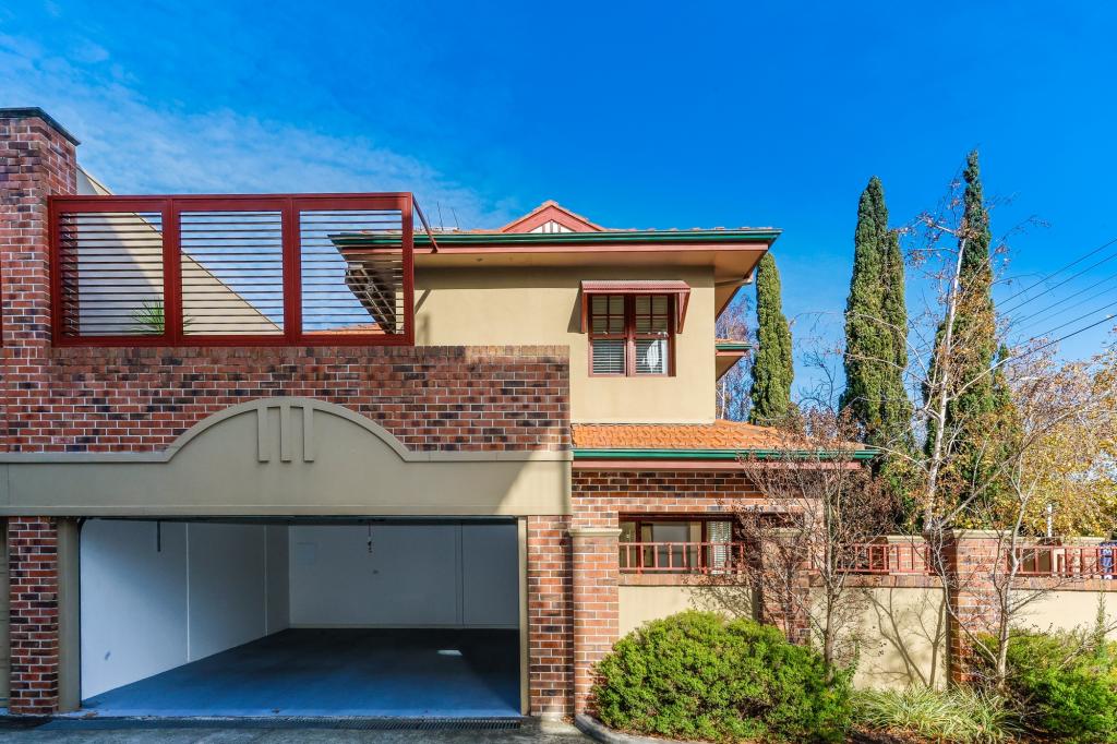 1/229 AUBURN RD, HAWTHORN, VIC 3122