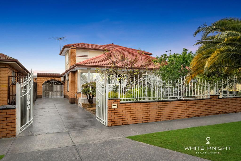 27 Mulhall Dr, St Albans, VIC 3021