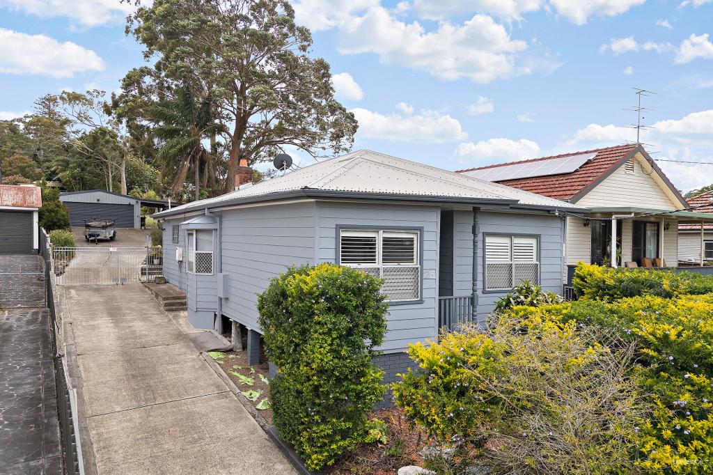25 Fern Valley Rd, Cardiff, NSW 2285