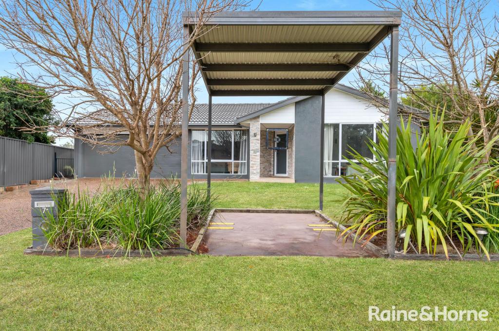 7 ABLETT CT, SHOALHAVEN HEADS, NSW 2535