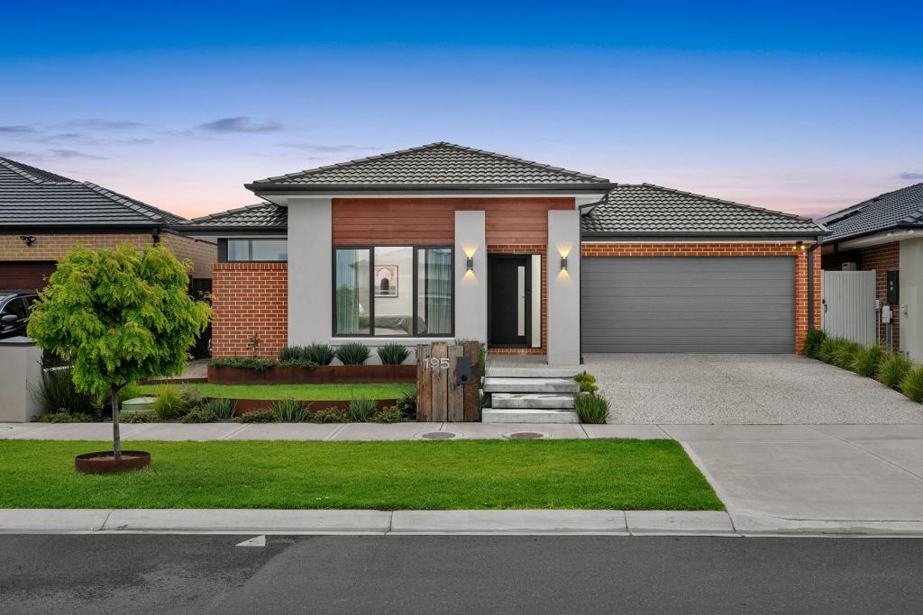 195 Brookwater Pde, Lyndhurst, VIC 3975