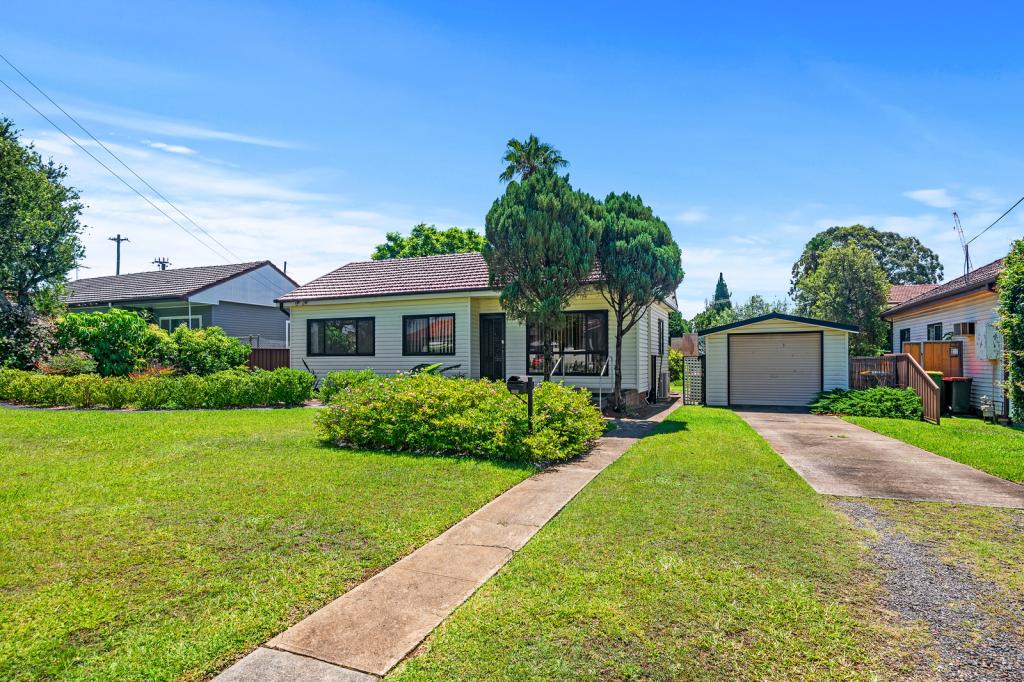 4 French Ave, Toongabbie, NSW 2146