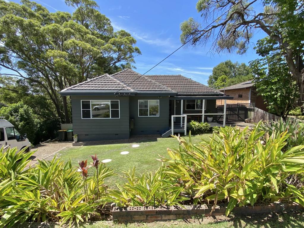 19 John St, Tingira Heights, NSW 2290
