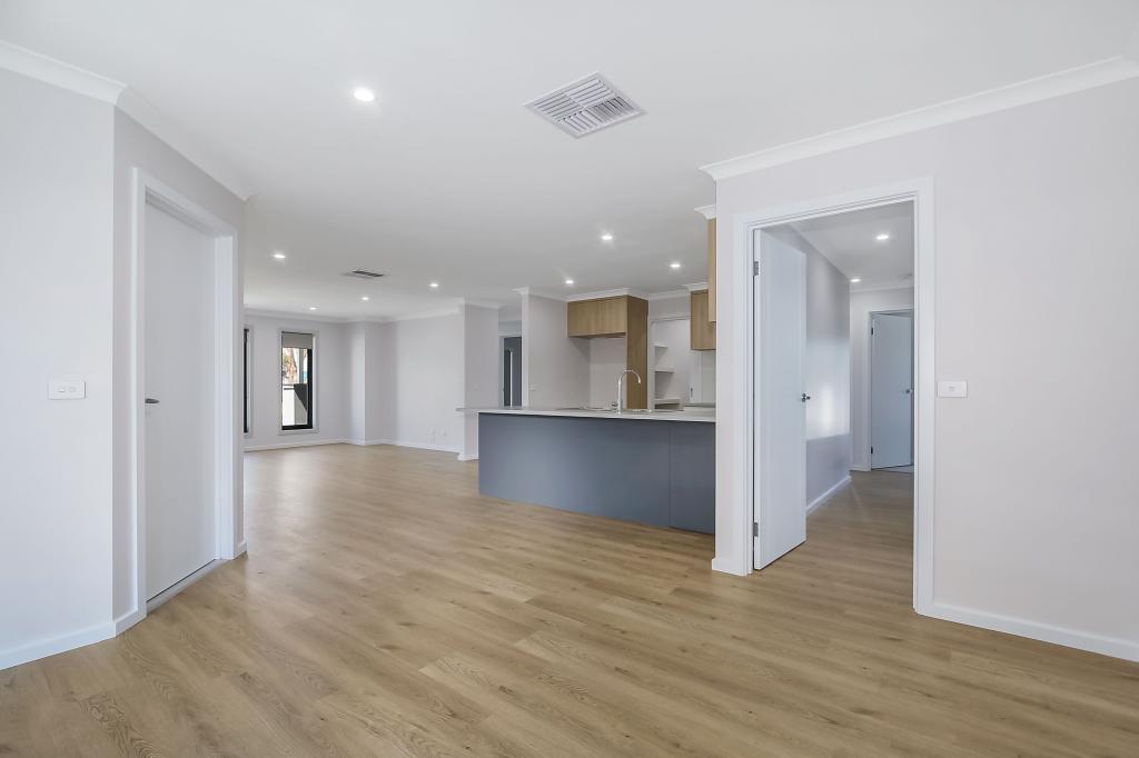 3 Anglesey Way, Thurgoona, NSW 2640
