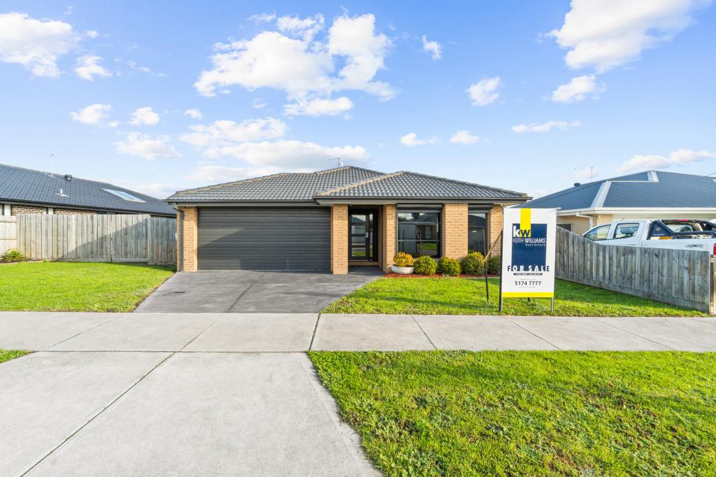 35 Ridge Bvd, Yinnar, VIC 3869