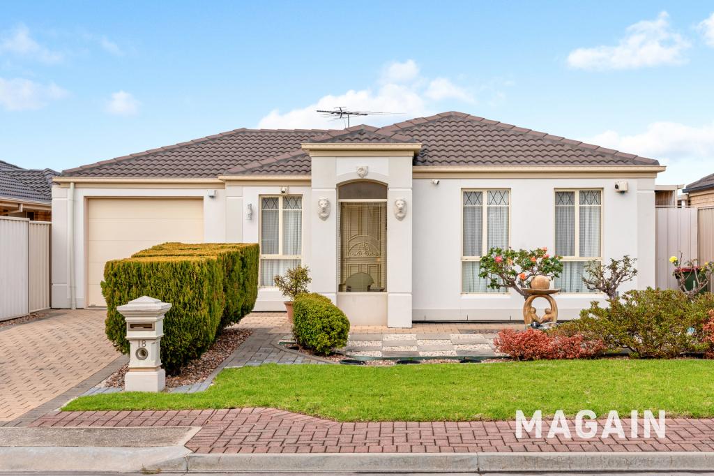 18 BLUE BAY AVE, ALDINGA BEACH, SA 5173