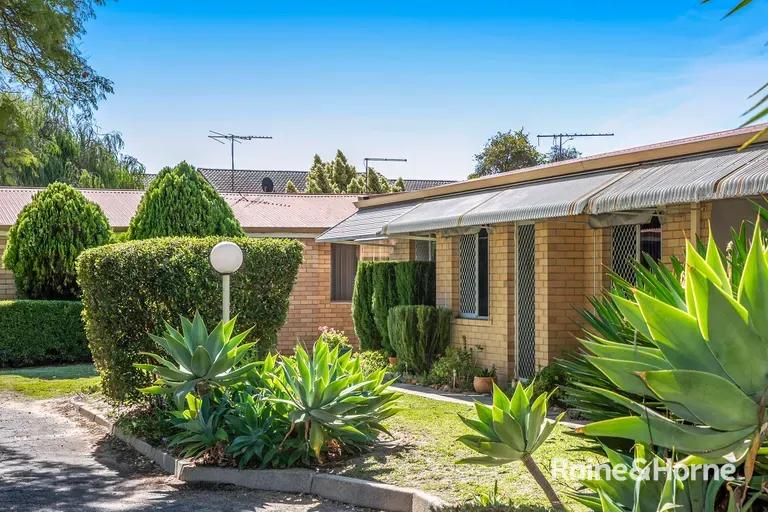 11/47 SHAKESPEARE AVE, YOKINE, WA 6060