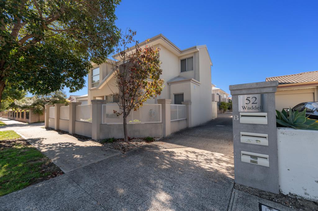52b Waddell Rd, Bicton, WA 6157