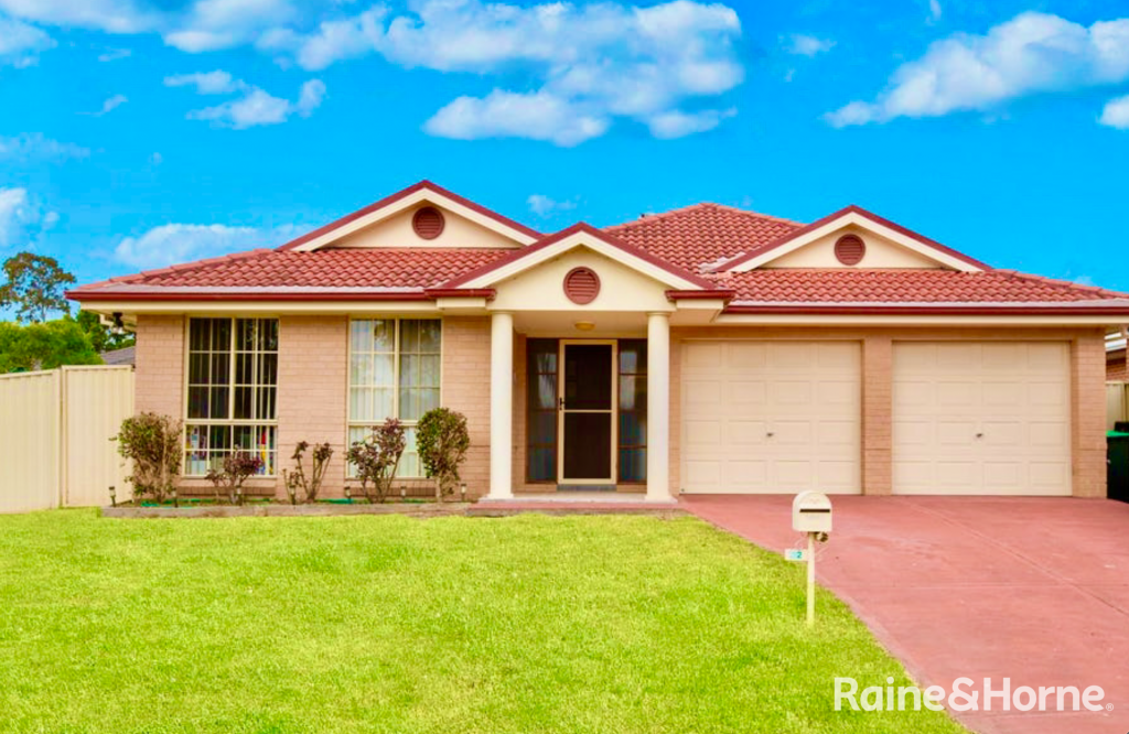 32 Carnarvon Cct, East Maitland, NSW 2323