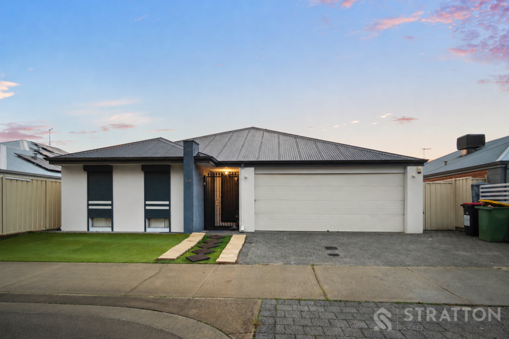 247 Westfield Rd, Seville Grove, WA 6112