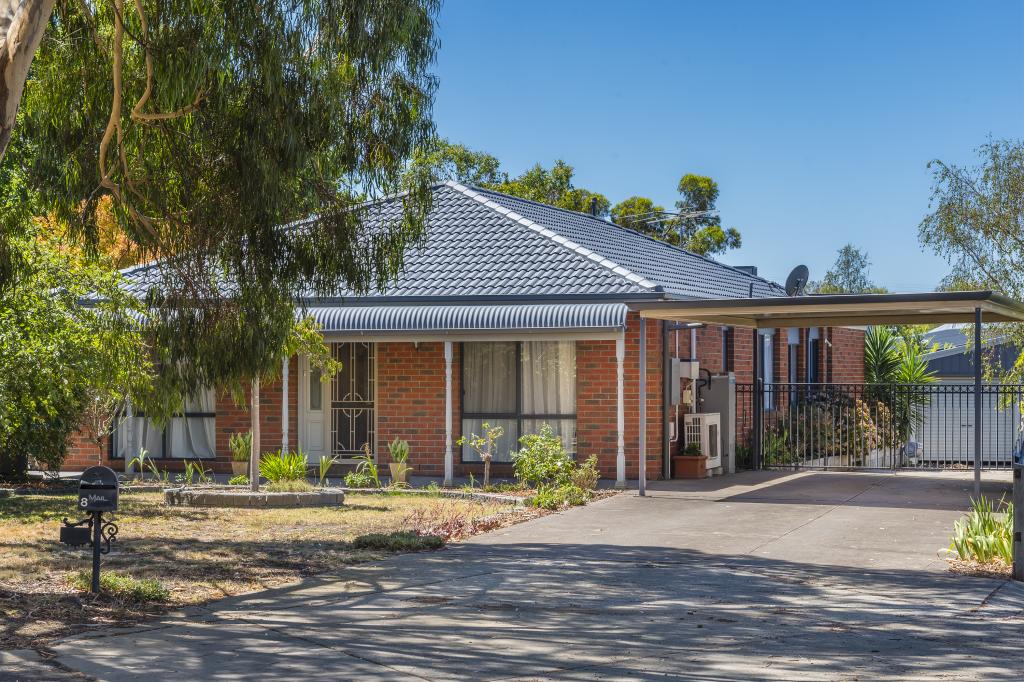 8 Eucalypt Ct, Riddells Creek, VIC 3431