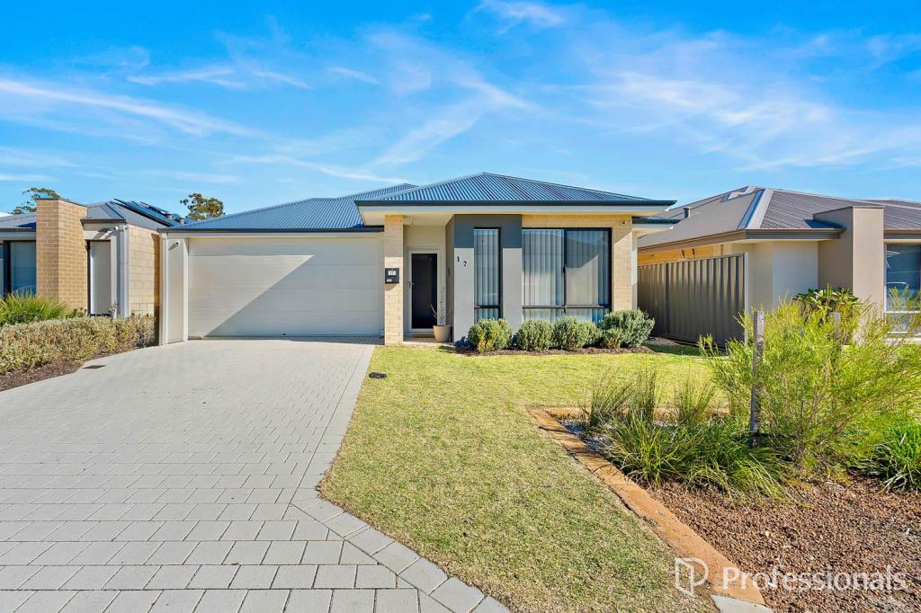 17 LISMORE RD, BYFORD, WA 6122