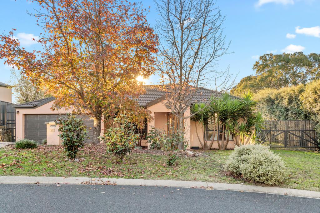 21 Robinia Pl, Jerrabomberra, NSW 2619