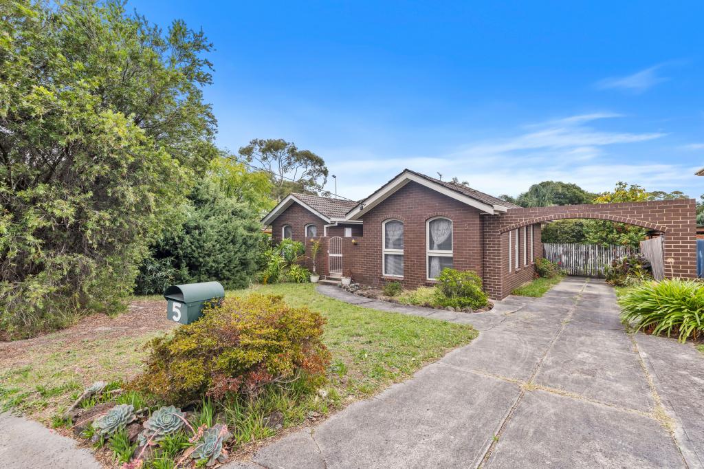 5 Swift Dr, Glen Waverley, VIC 3150