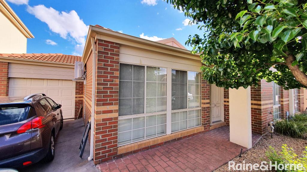 23/12-32 PECKS RD, SYDENHAM, VIC 3037