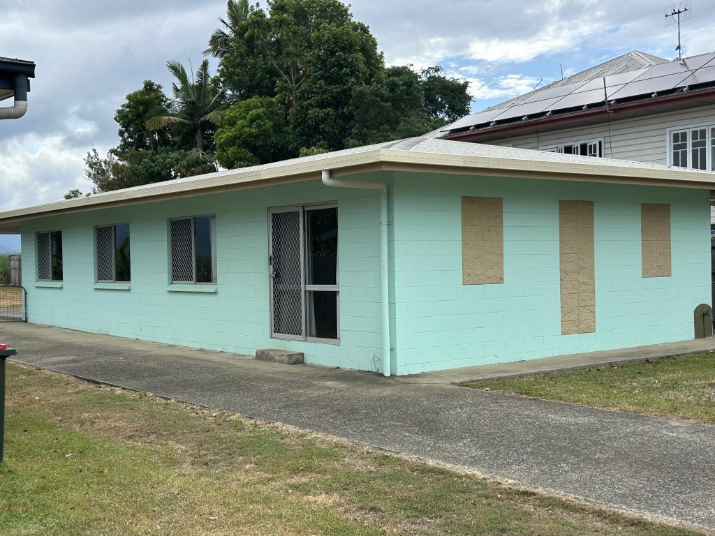 39 Campbell St, Gordonvale, QLD 4865