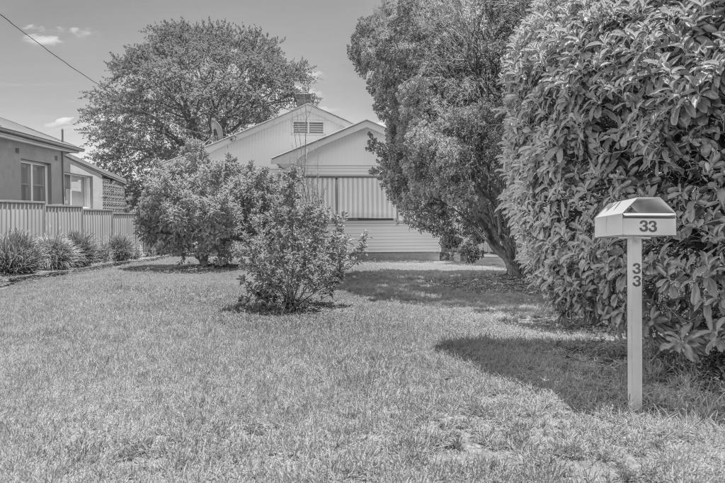 33 Lyal St, Gormans Hill, NSW 2795