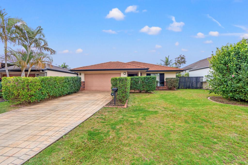 16 Ontario Ct, Oxenford, QLD 4210