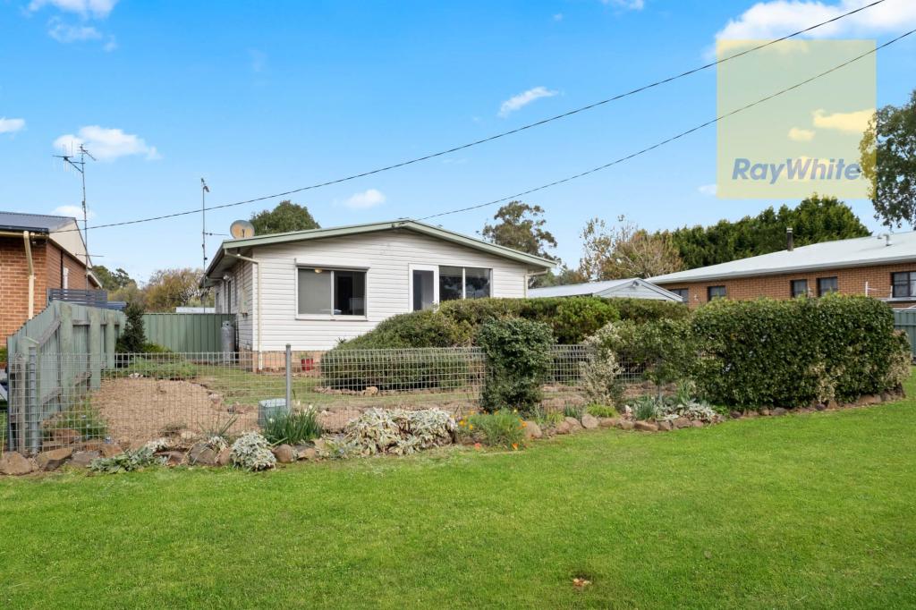 36 Carrington St, Crookwell, NSW 2583