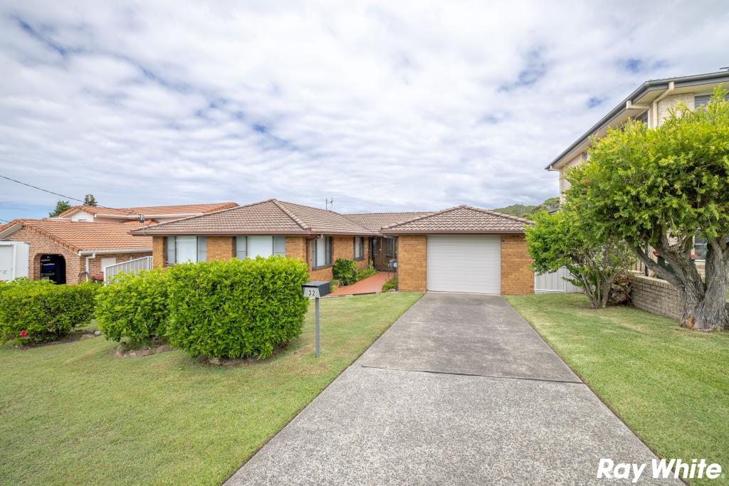 32 Churchill Rd, Forster, NSW 2428