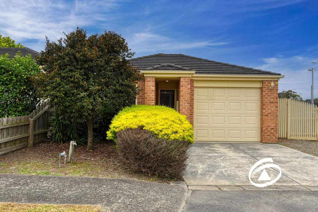 8 Brodie Mews, Beaconsfield, VIC 3807