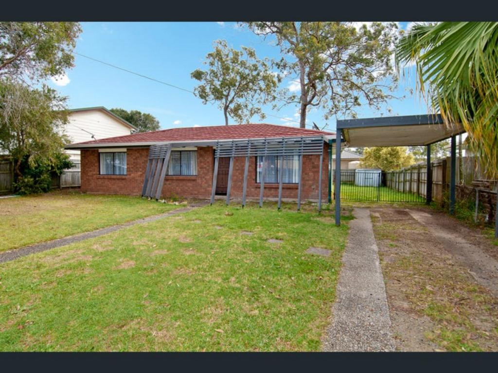 33 Temma St, Eagleby, QLD 4207