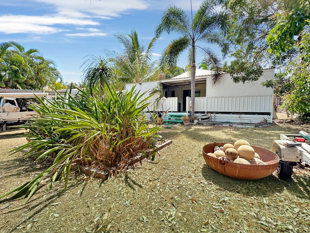 104 Horseshoe Bay Rd, Horseshoe Bay, QLD 4819