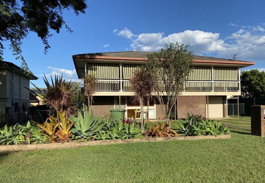 38 Spencer St, Lawnton, QLD 4501