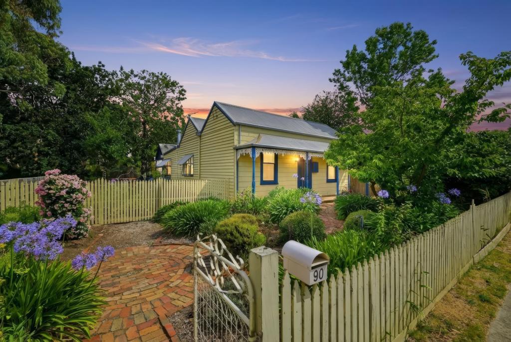 90 Main Rd, Riddells Creek, VIC 3431