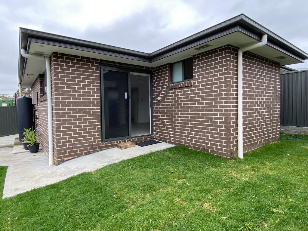 73b Mccarthy St, Fairfield West, NSW 2165