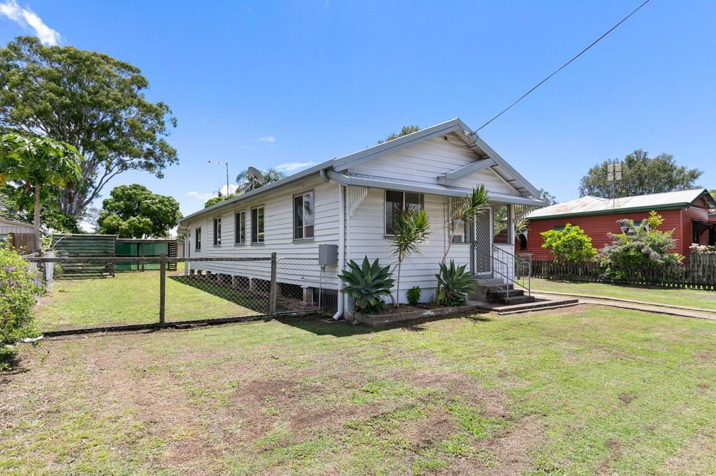 69 Beach Rd, Pialba, QLD 4655