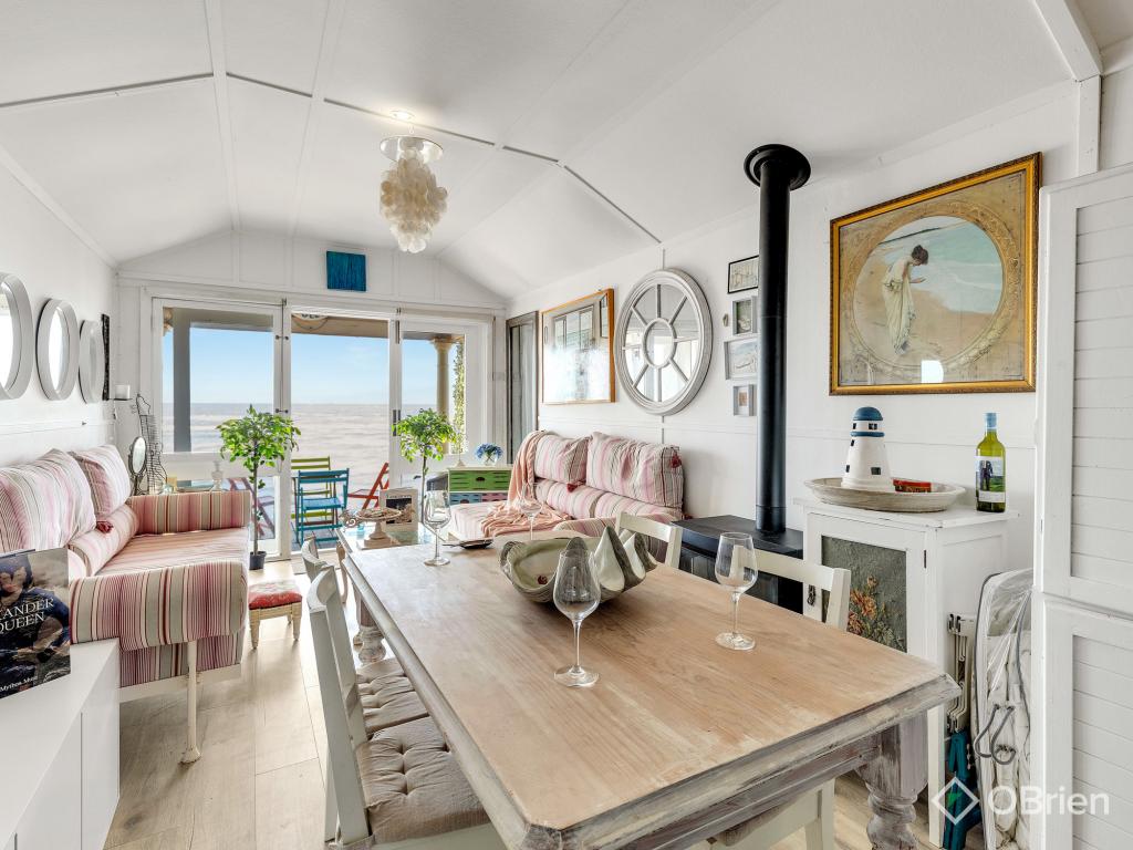 13 Campbells Cove Rd, Werribee South, VIC 3030