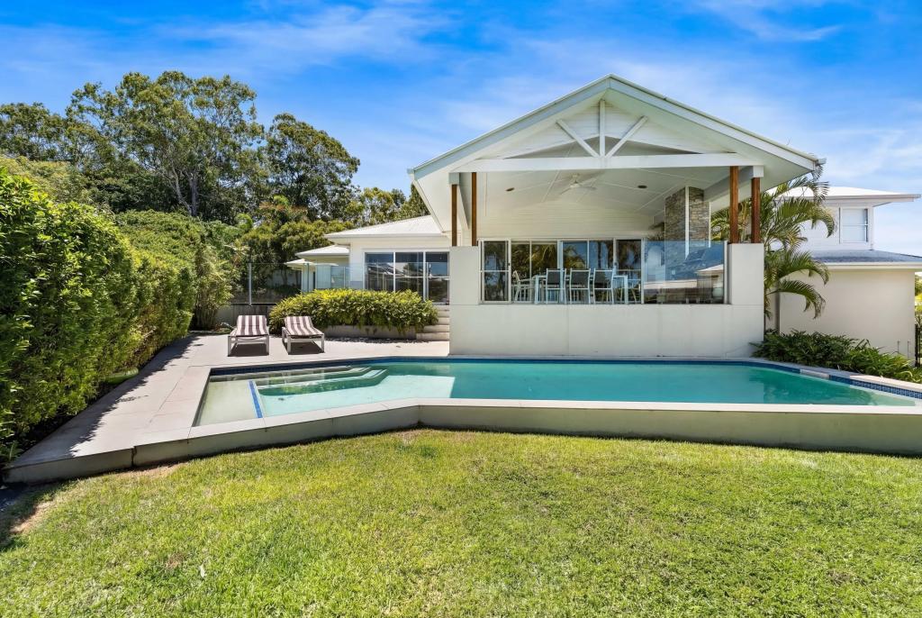 5005 Riverwood Gr, Benowa, QLD 4217