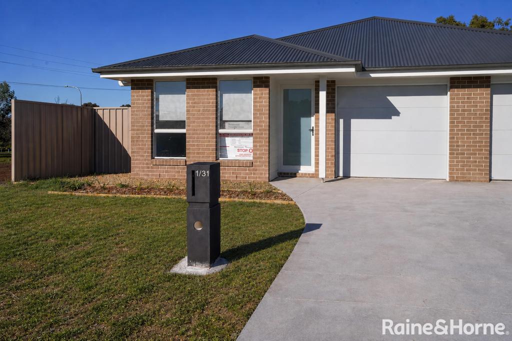 1/31 Gibson St, Boorooma, NSW 2650