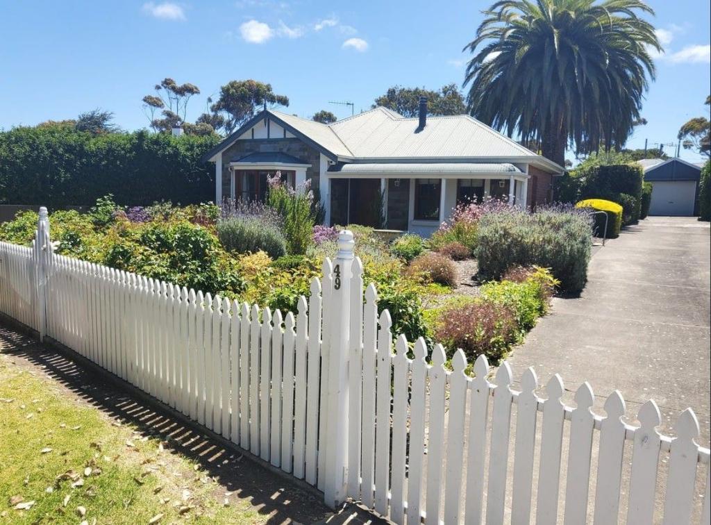 49 The Crescent, Mccracken, SA 5211