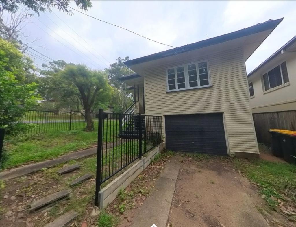 143 Carmody Rd, St Lucia, QLD 4067