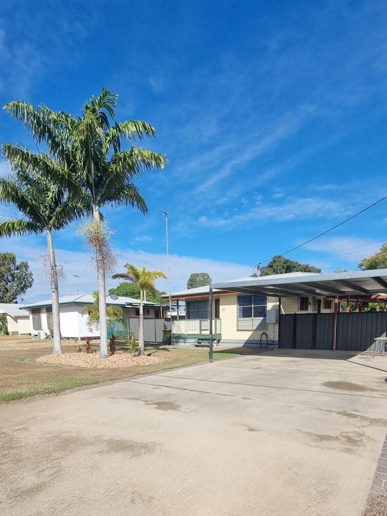 20 Bauhinia St, Blackwater, QLD 4717