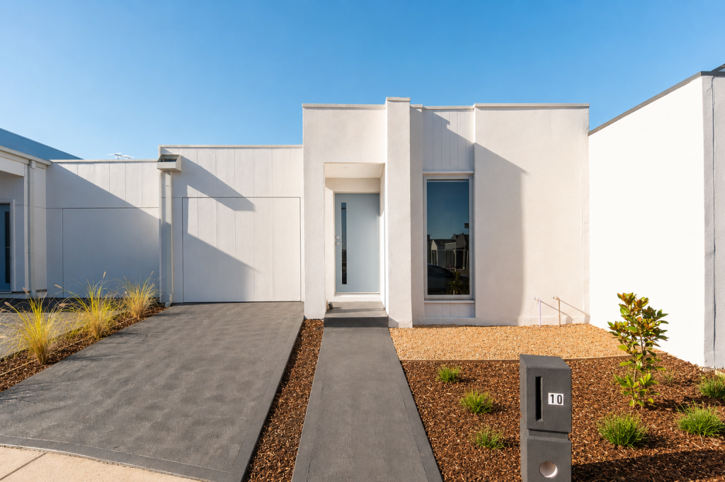 10 Quarter Way, Donnybrook, VIC 3064
