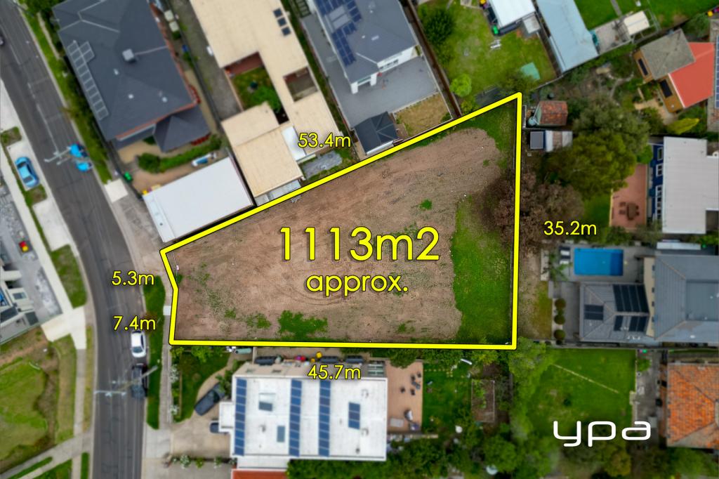 1 JOSEPHINE ST, OAK PARK, VIC 3046