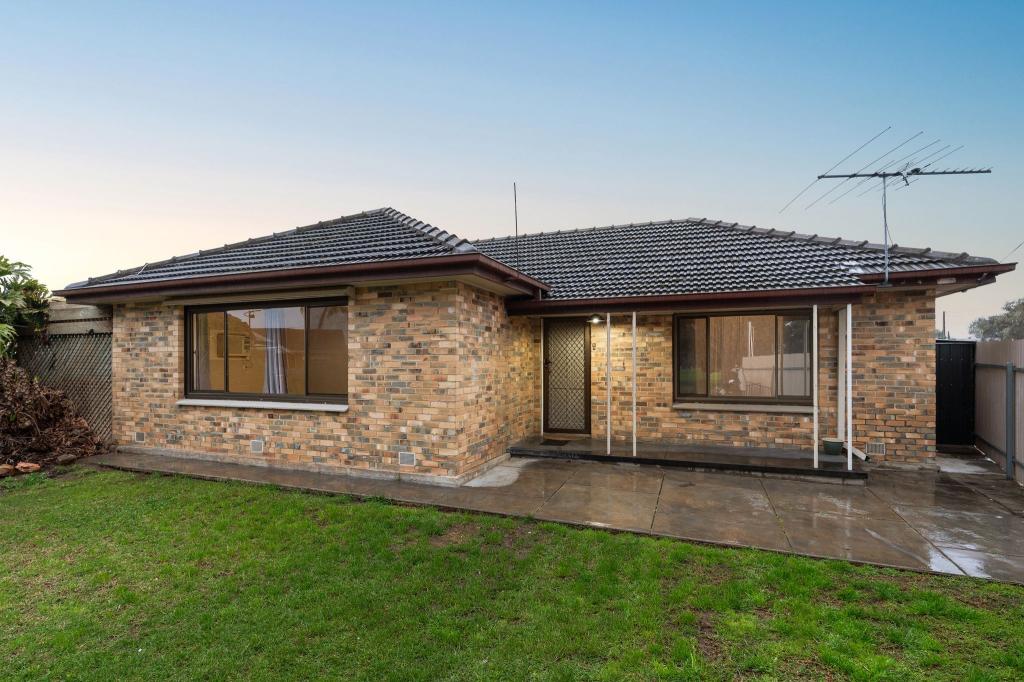 10 Maldon St, Northfield, SA 5085