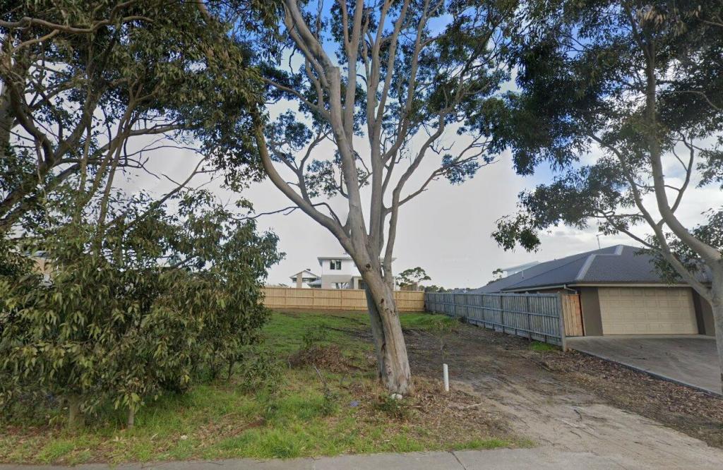 331 Settlement Rd, Cowes, VIC 3922