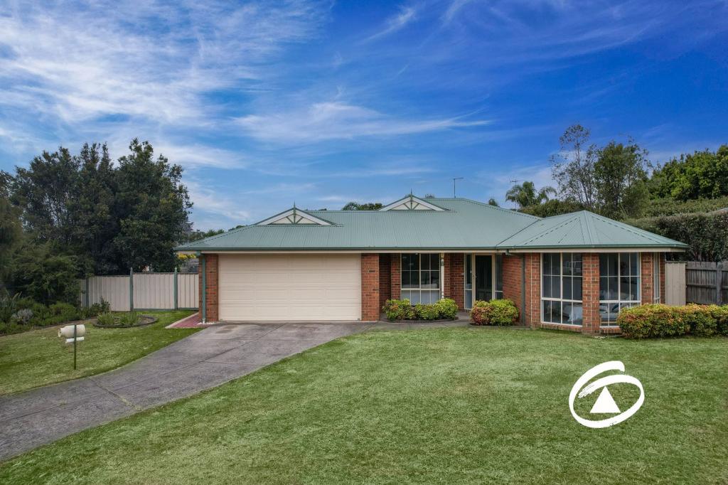 13 Claire Cl, Pakenham, VIC 3810