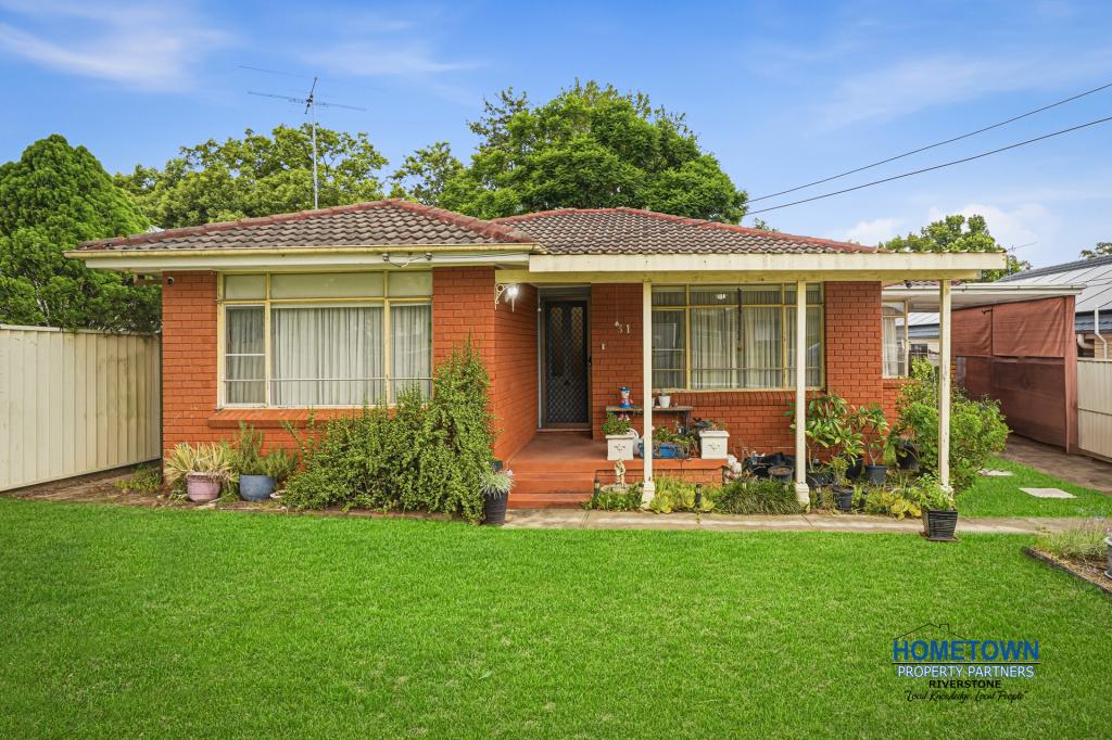 31 Robinson St, Riverstone, NSW 2765