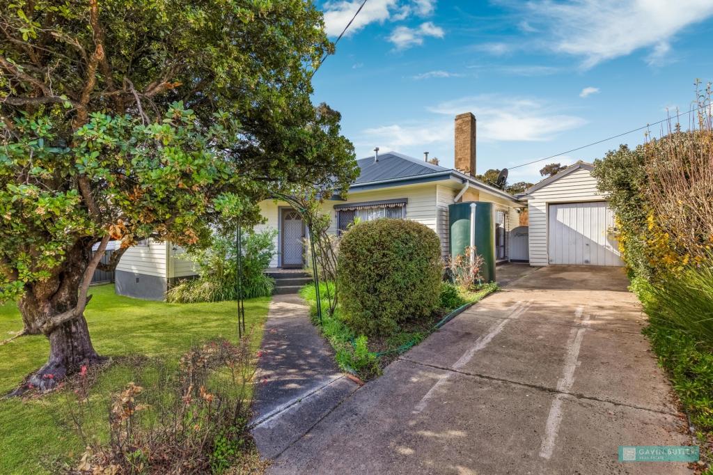 3 DALE ST, KENNINGTON, VIC 3550