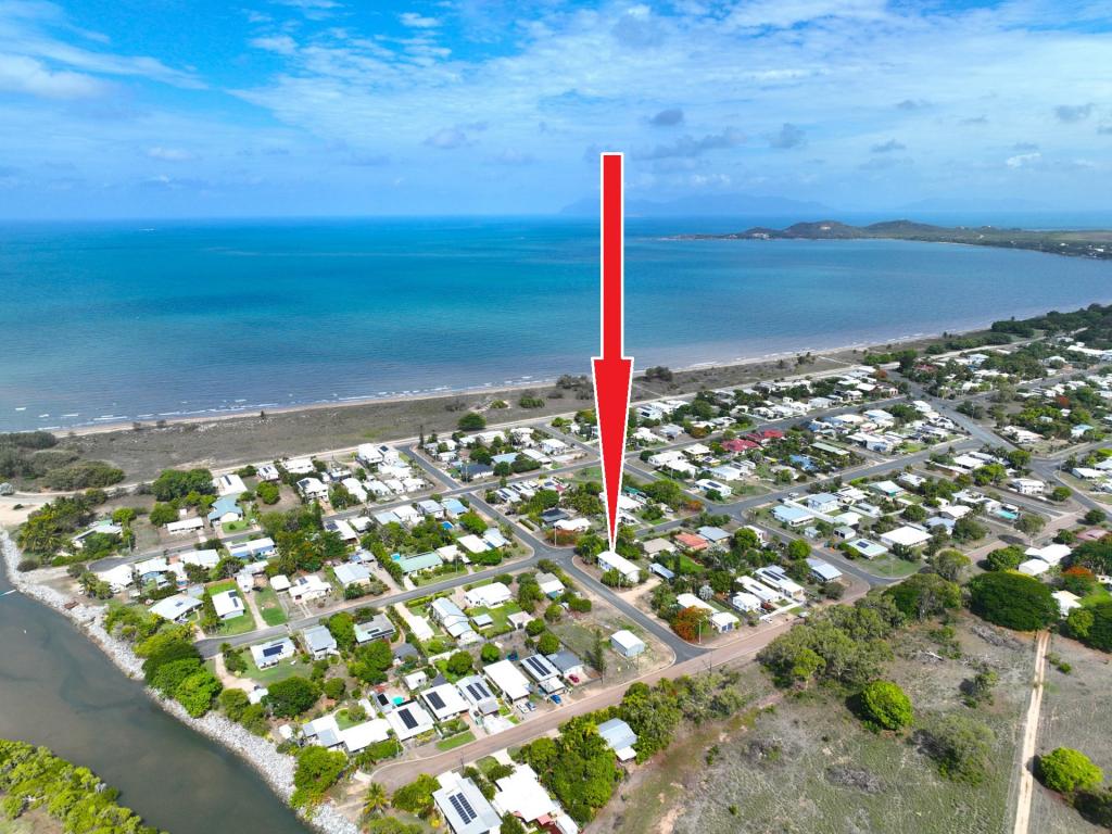 Unit 2/39 Gloucester St, Bowen, QLD 4805