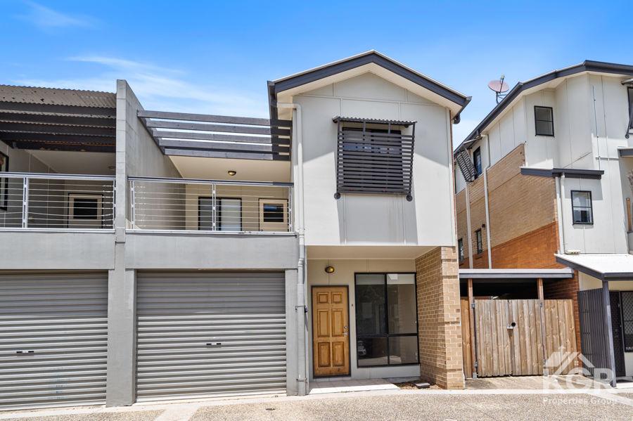 9/11 Cardross St, Yeronga, QLD 4104