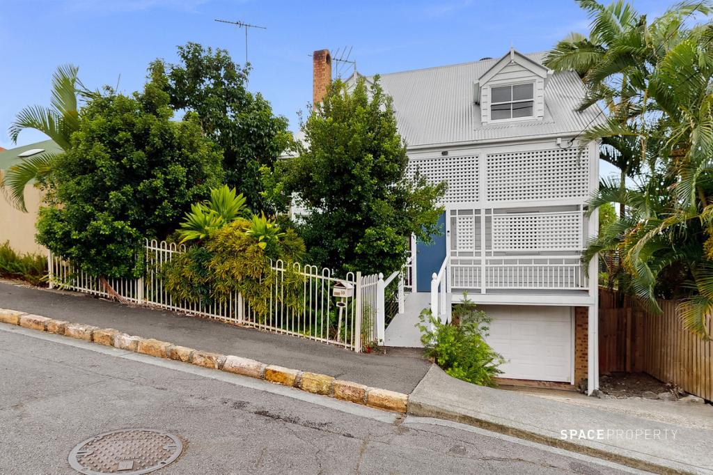 33 Kinross St, Spring Hill, QLD 4000