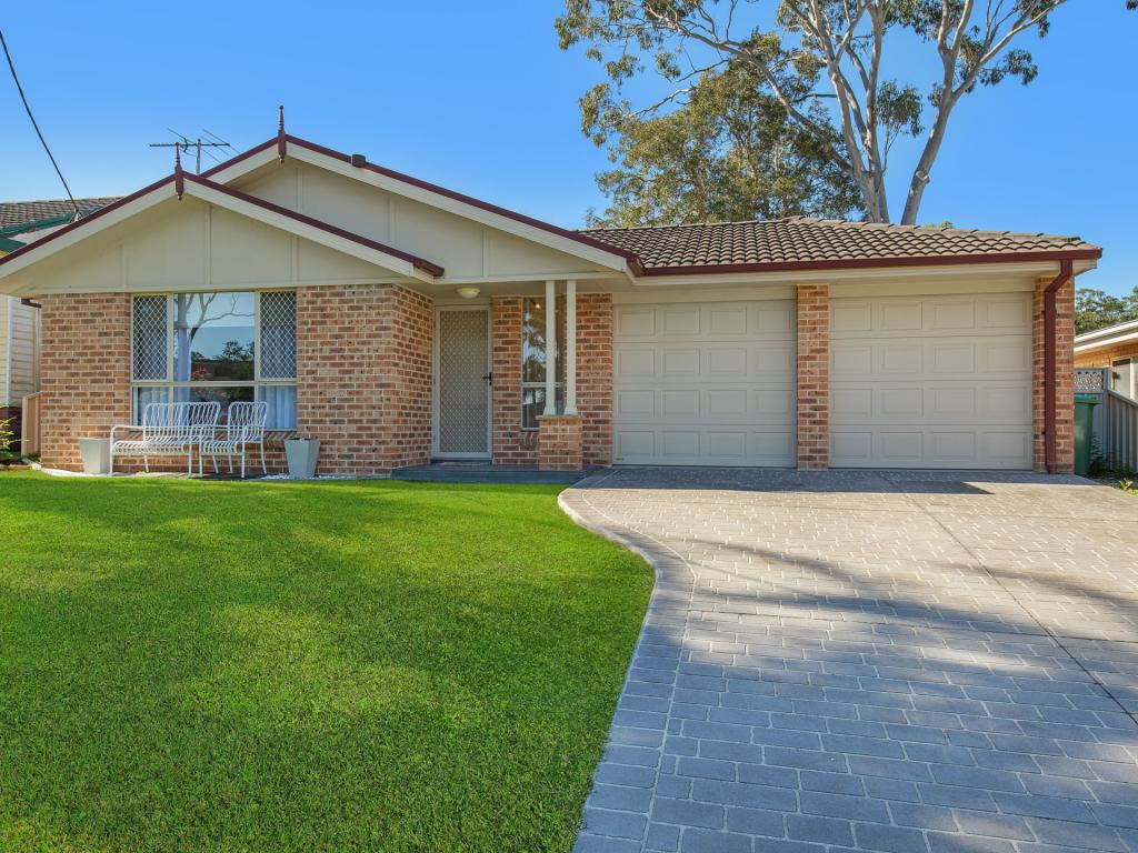 17 Sunset Pde, Chain Valley Bay, NSW 2259