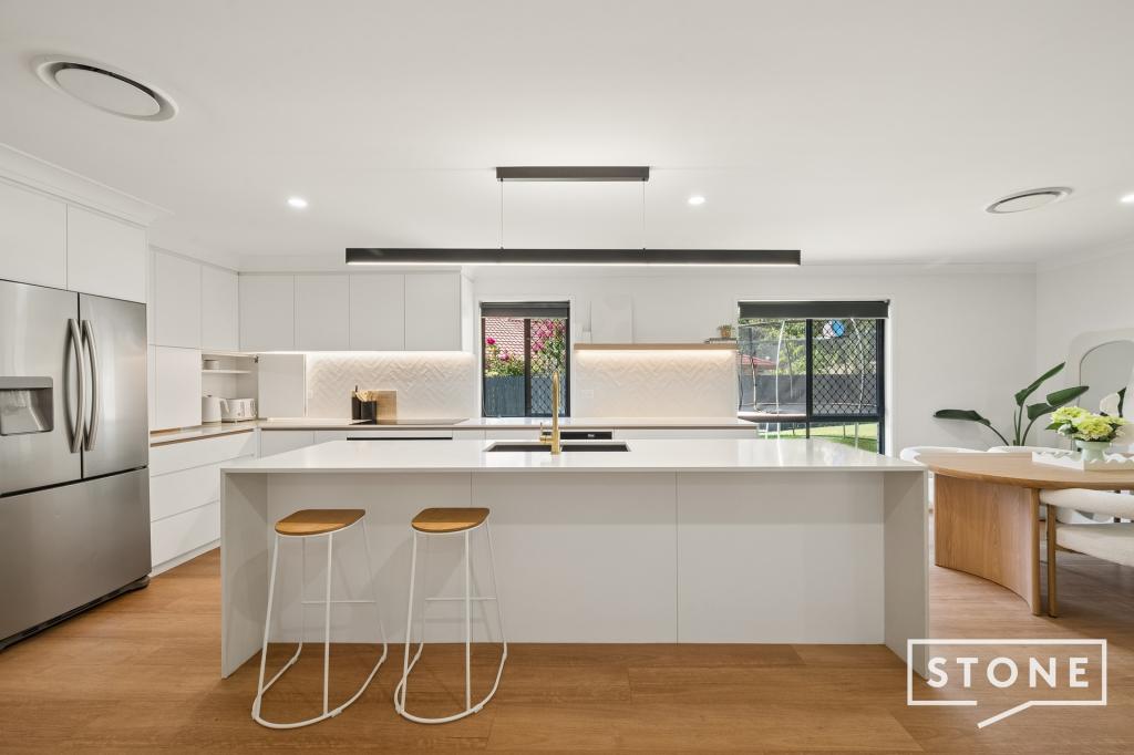 42 Spurway St, Heritage Park, QLD 4118