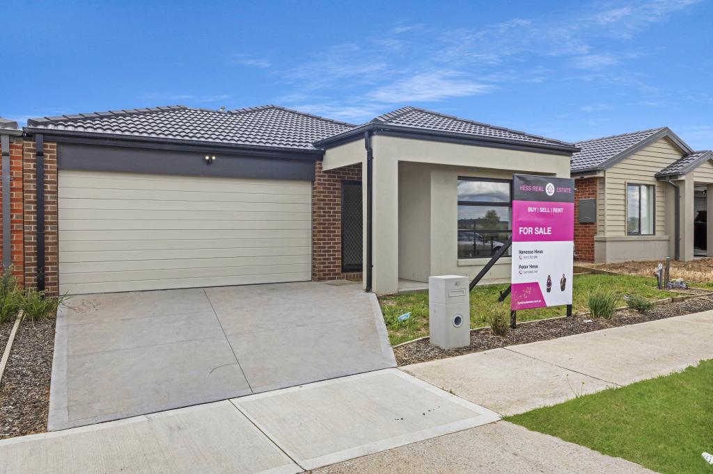 40 Juniperina Cct, Wallan, VIC 3756